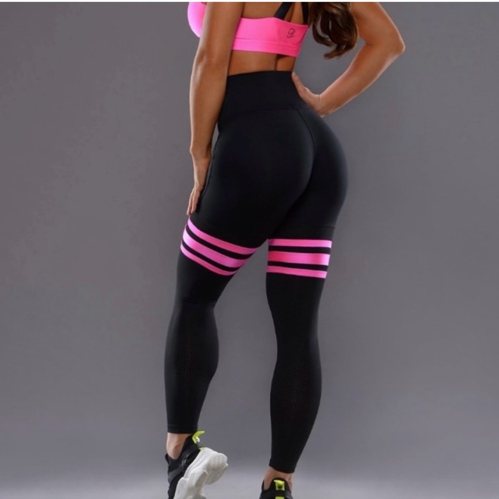 Bombshell Sportswear Leggings